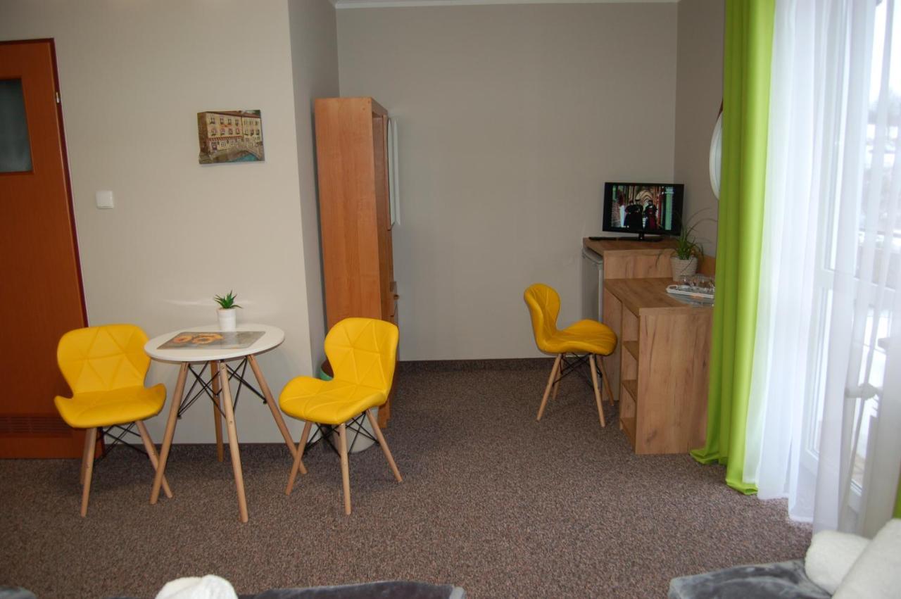 Lesne Zacisze Hotel Weremien Buitenkant foto